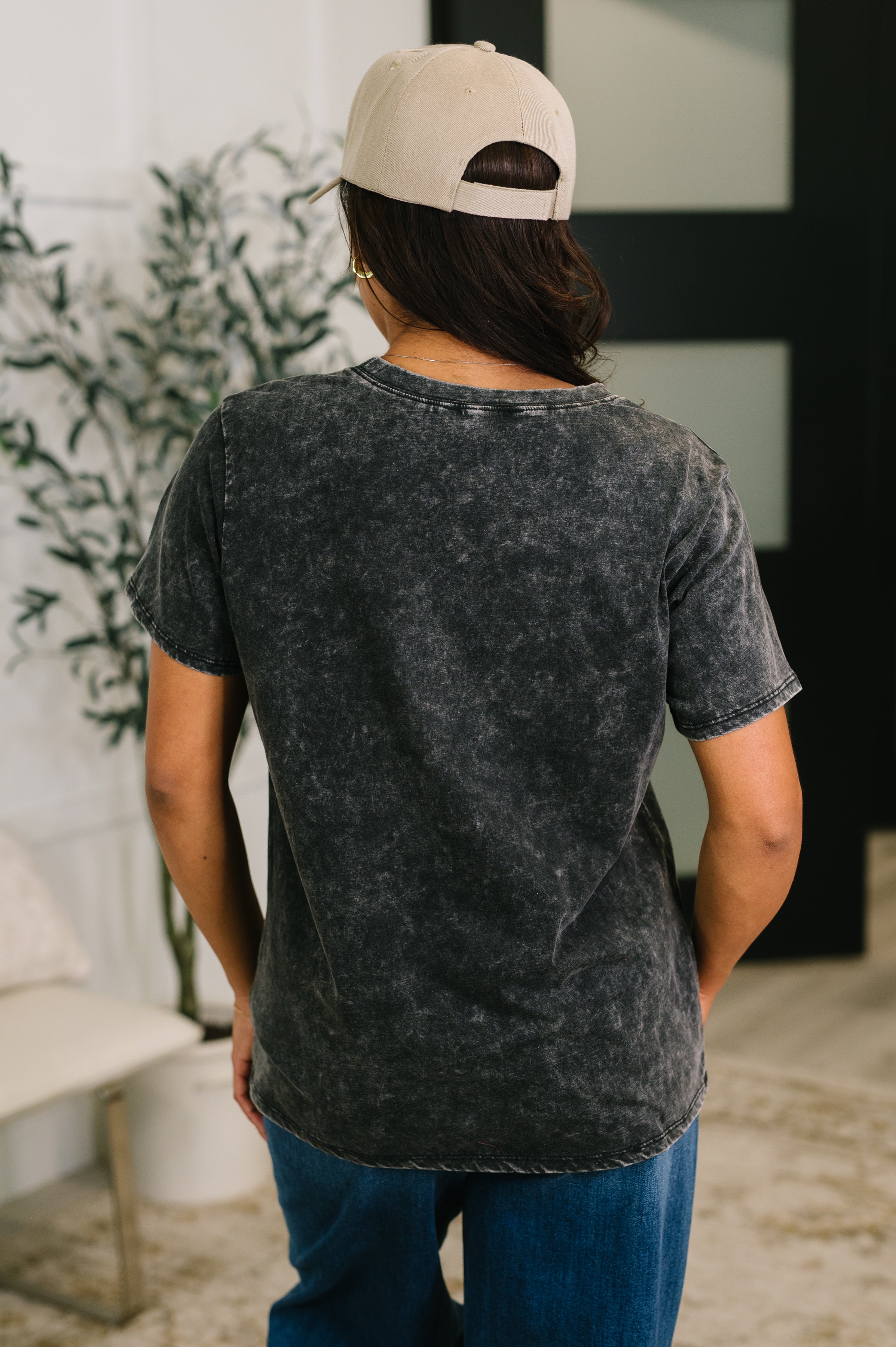 Had to Be There Mineral Wash Tee in Ash Black-Womens-Stay Foxy Boutique, Florissant, Missouri