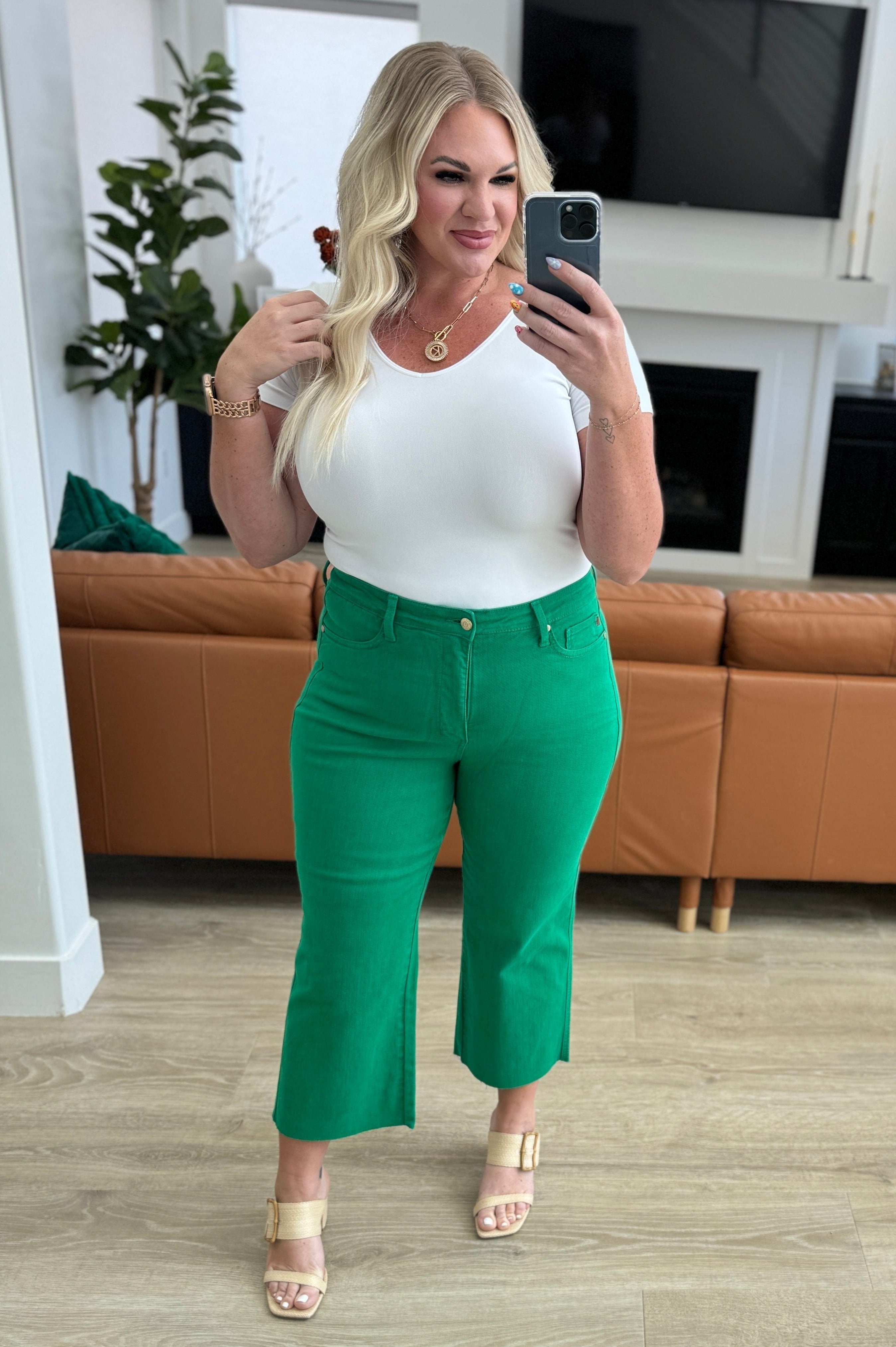 Lisa High Rise Control Top Wide Leg Crop Jeans in Kelly Green-Denim-Stay Foxy Boutique, Florissant, Missouri