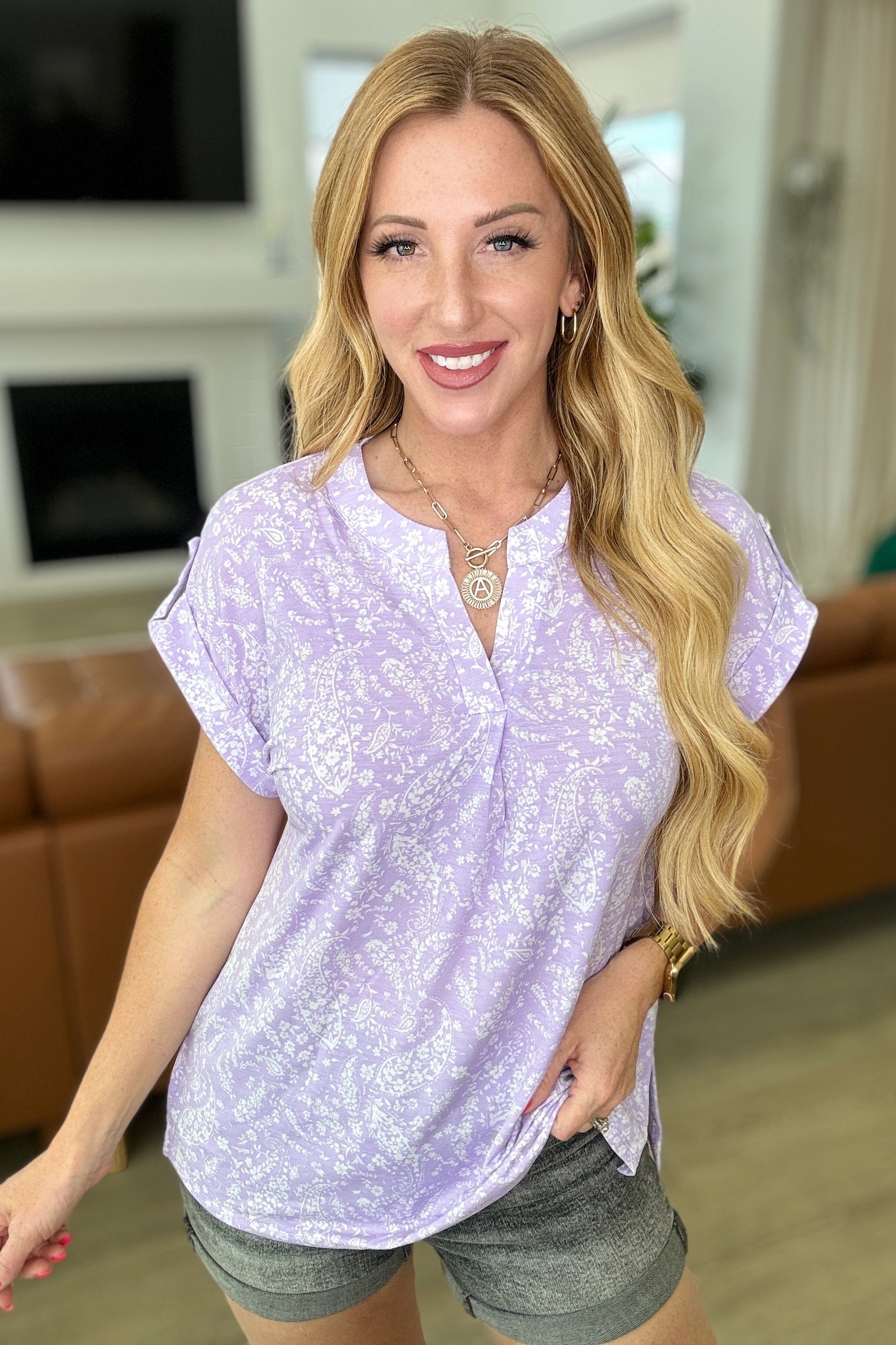 Lizzy Cap Sleeve Top in Lavender and White Floral-Tops-Stay Foxy Boutique, Florissant, Missouri