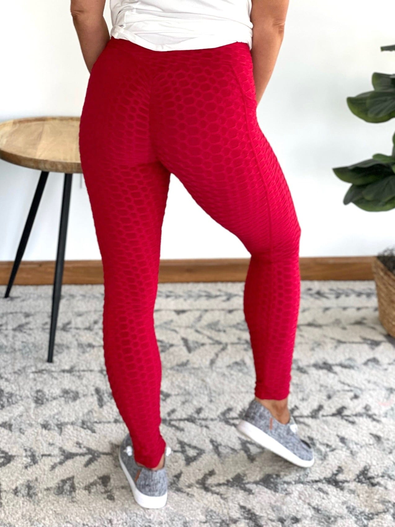 Take It Easy Tik-Tok Pocket Leggings in Red-White Birch-Stay Foxy Boutique, Florissant, Missouri