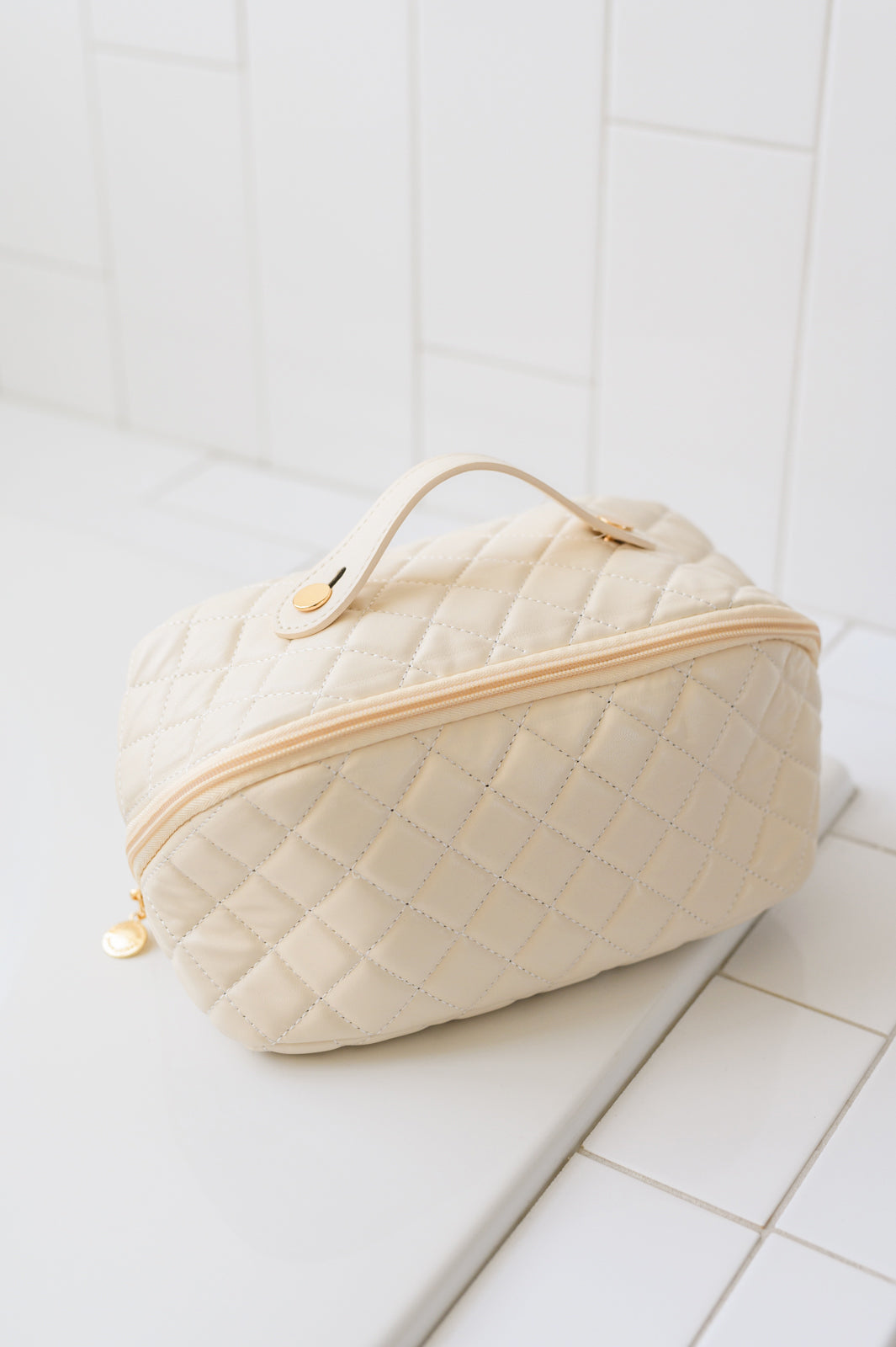 Large Capacity Quilted Makeup Bag in Cream-Accessories-Stay Foxy Boutique, Florissant, Missouri