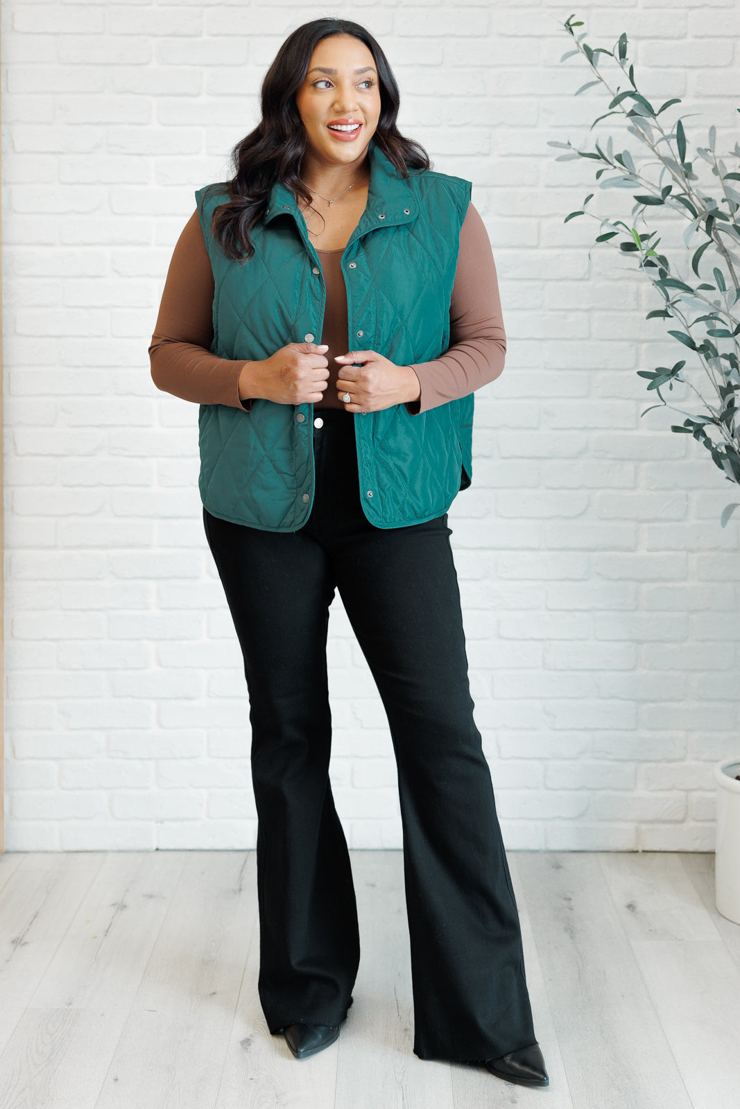 Layering Queen Quilted Puffer Vest in Hunter Green-Layers-Stay Foxy Boutique, Florissant, Missouri