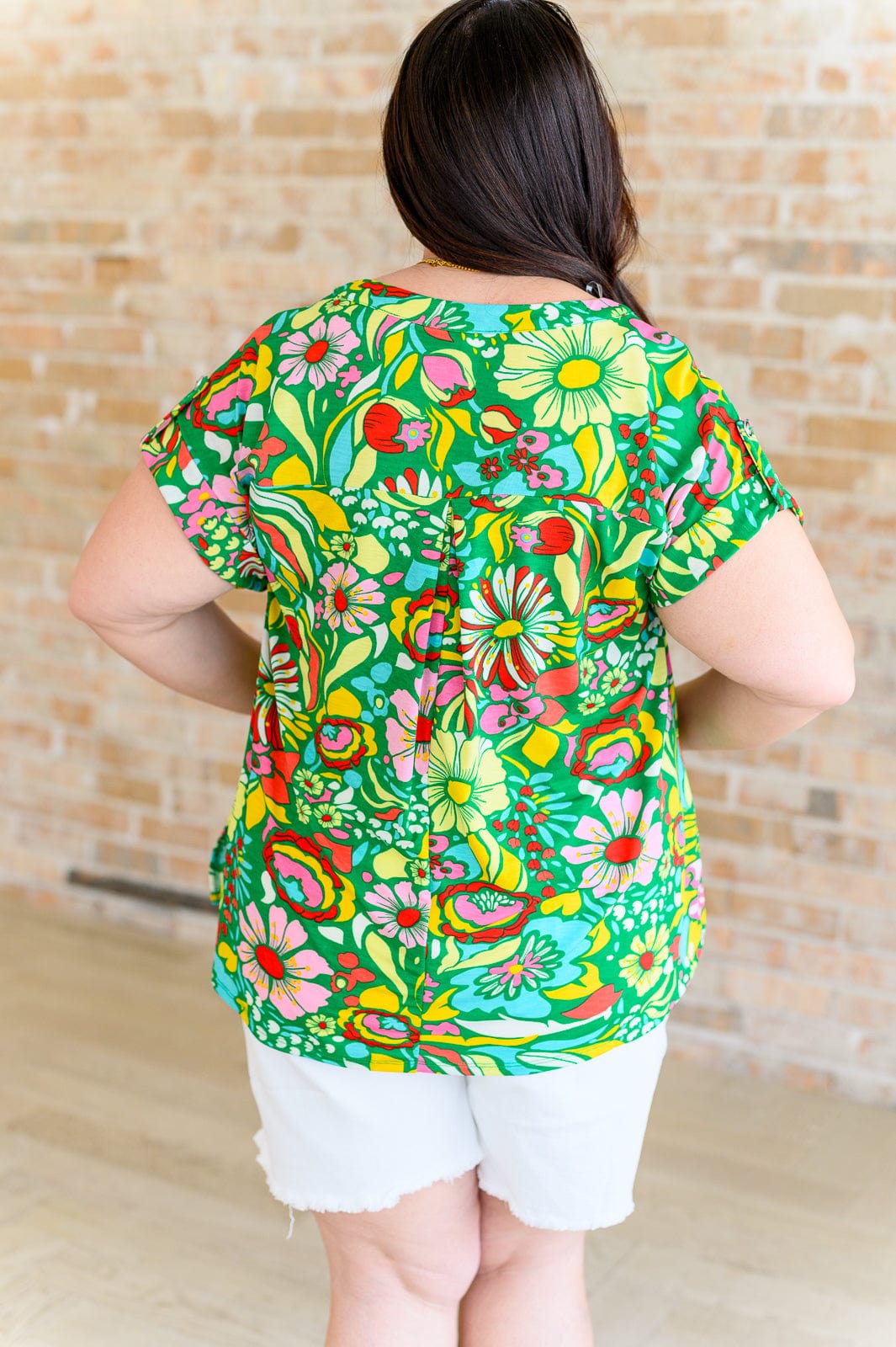 Lizzy Cap Sleeve Top in Retro Green Floral-Tops-Stay Foxy Boutique, Florissant, Missouri