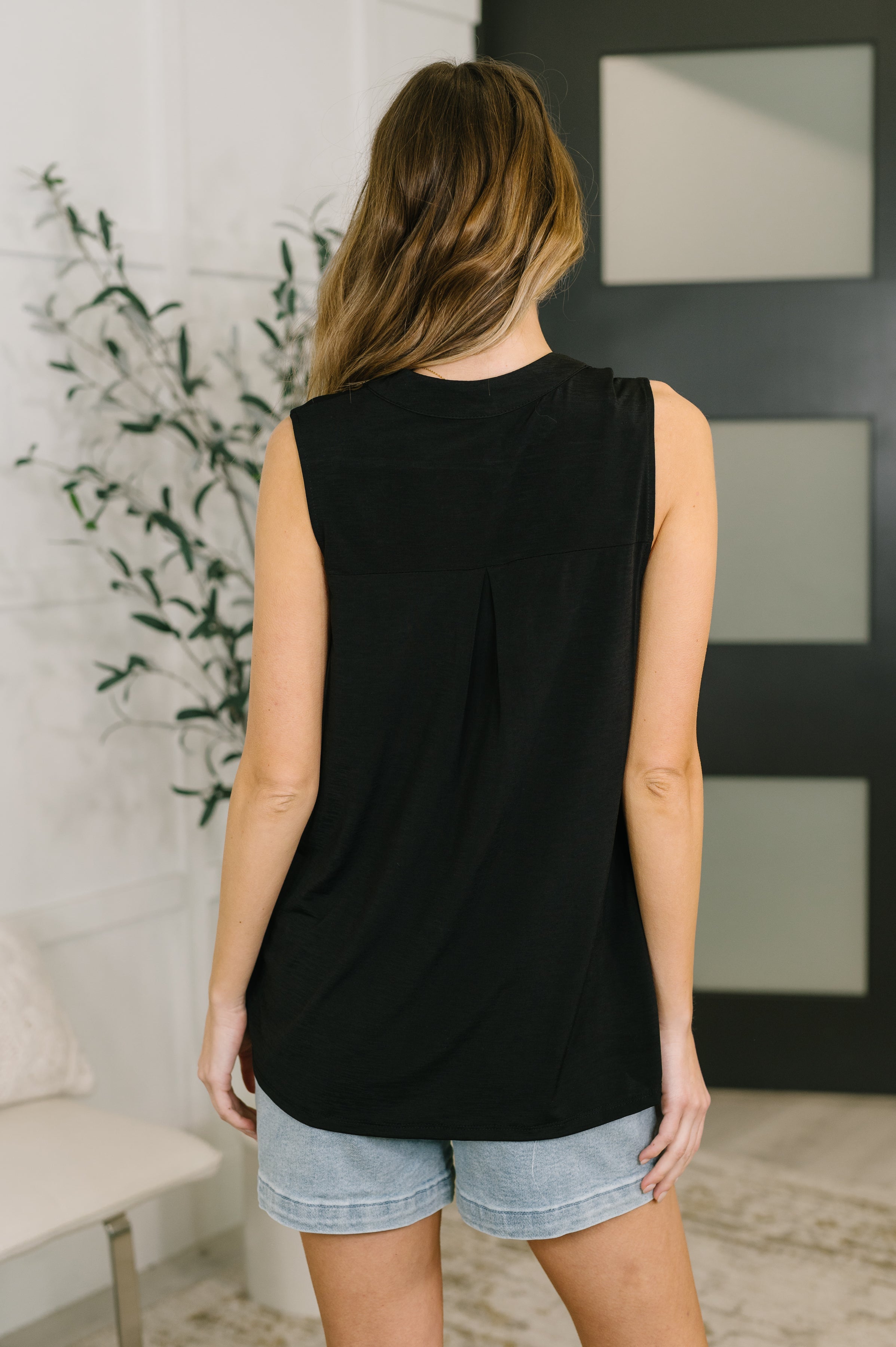 Lizzy Tank Top in Black-Womens-Stay Foxy Boutique, Florissant, Missouri