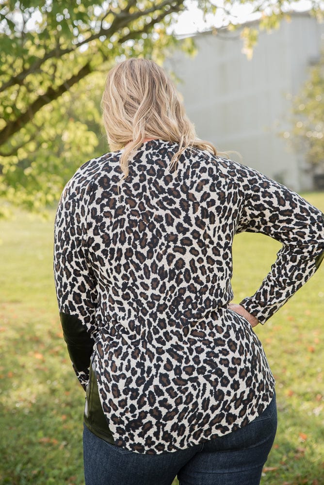 Southern Nights Top in Leopard-YFW-Stay Foxy Boutique, Florissant, Missouri