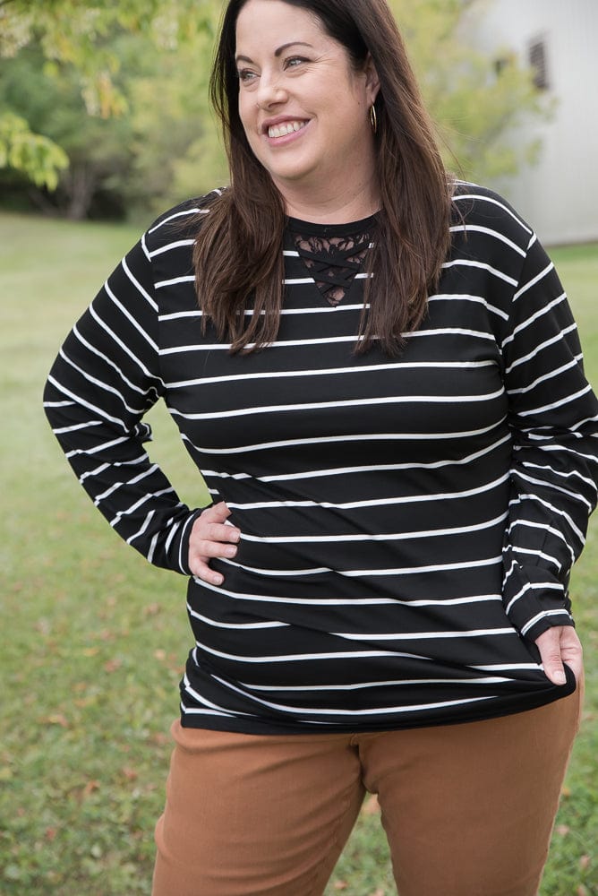 To See You Smile Top in Black-YFW-Stay Foxy Boutique, Florissant, Missouri