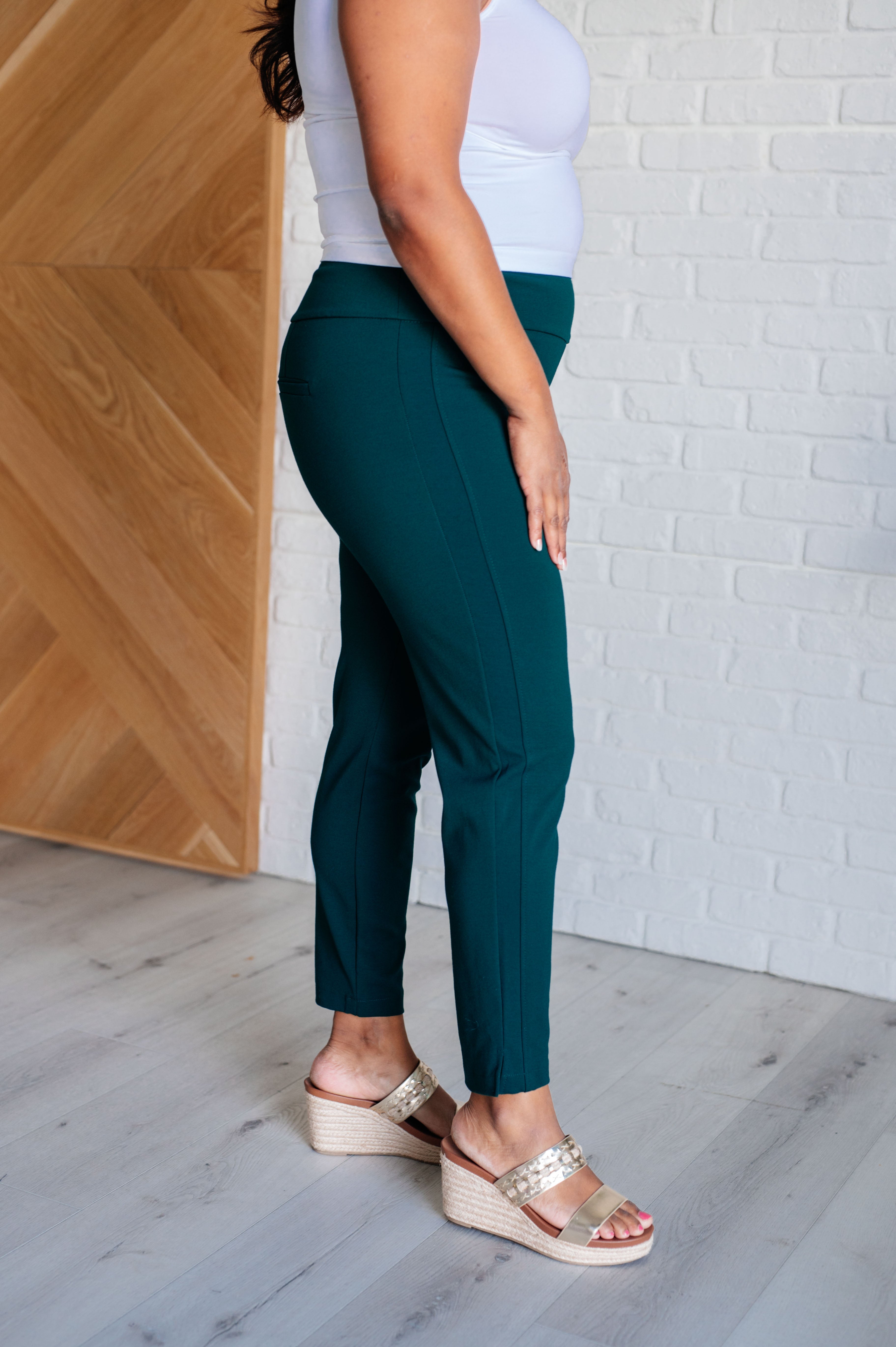 Magic Ankle Crop Skinny Pants in Hunter Green-Bottoms-Stay Foxy Boutique, Florissant, Missouri