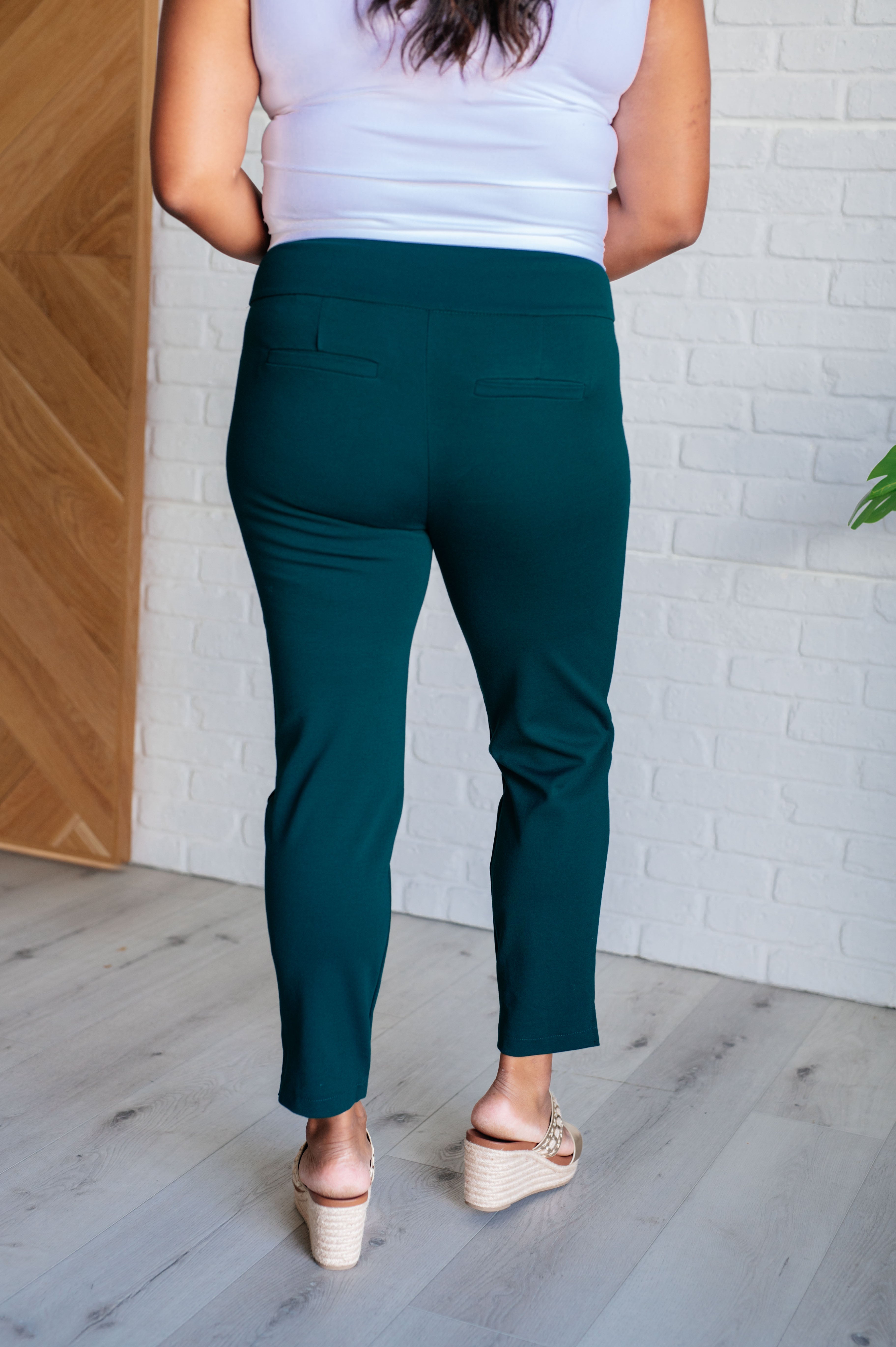 Magic Ankle Crop Skinny Pants in Hunter Green-Bottoms-Stay Foxy Boutique, Florissant, Missouri