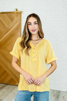 Plain and Sassy V-Neck Tee in Lemonade-Womens-Stay Foxy Boutique, Florissant, Missouri