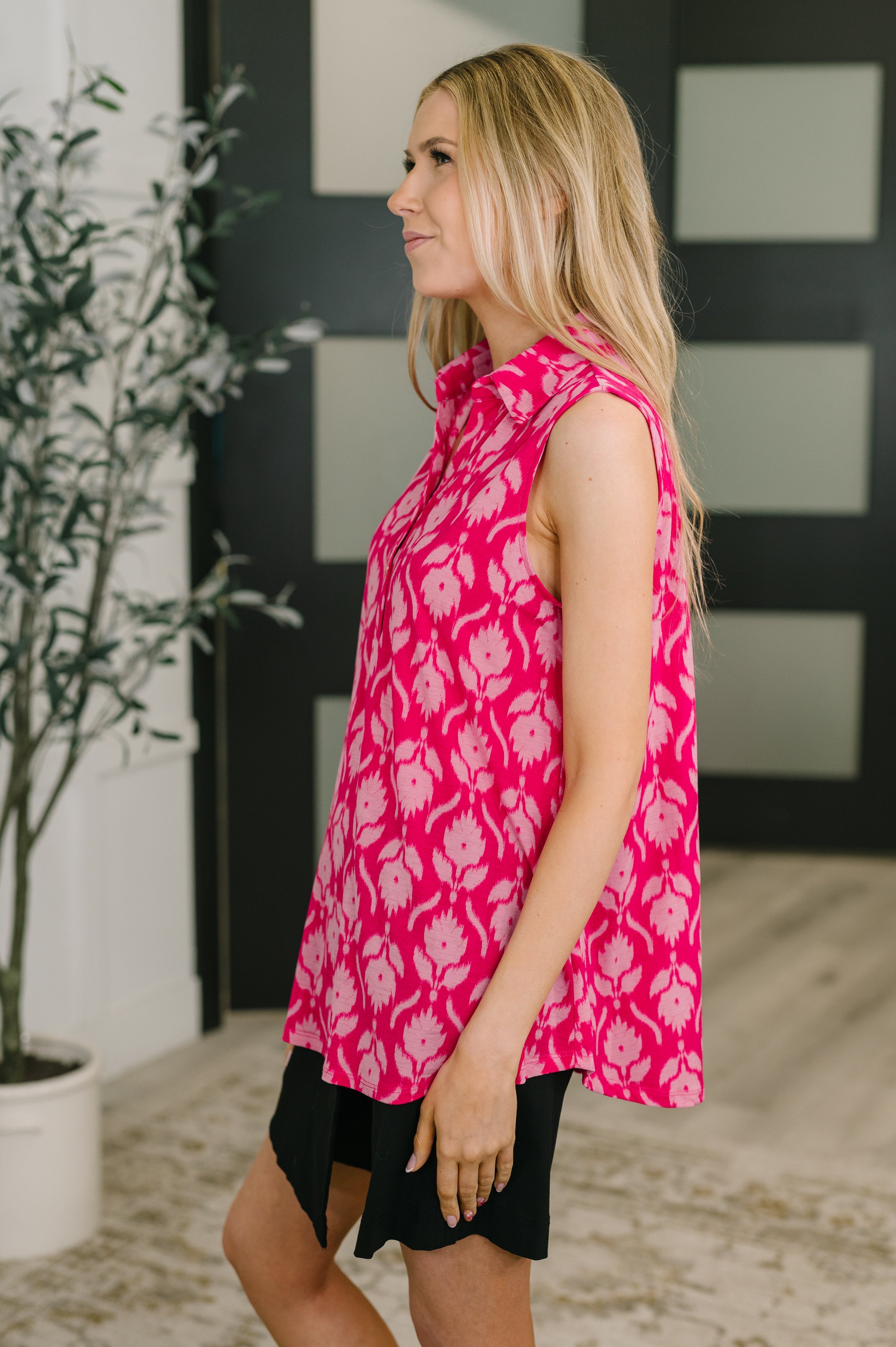 Sea Spray Collared Sleeveless Top in Floral Ikat-Womens-Stay Foxy Boutique, Florissant, Missouri
