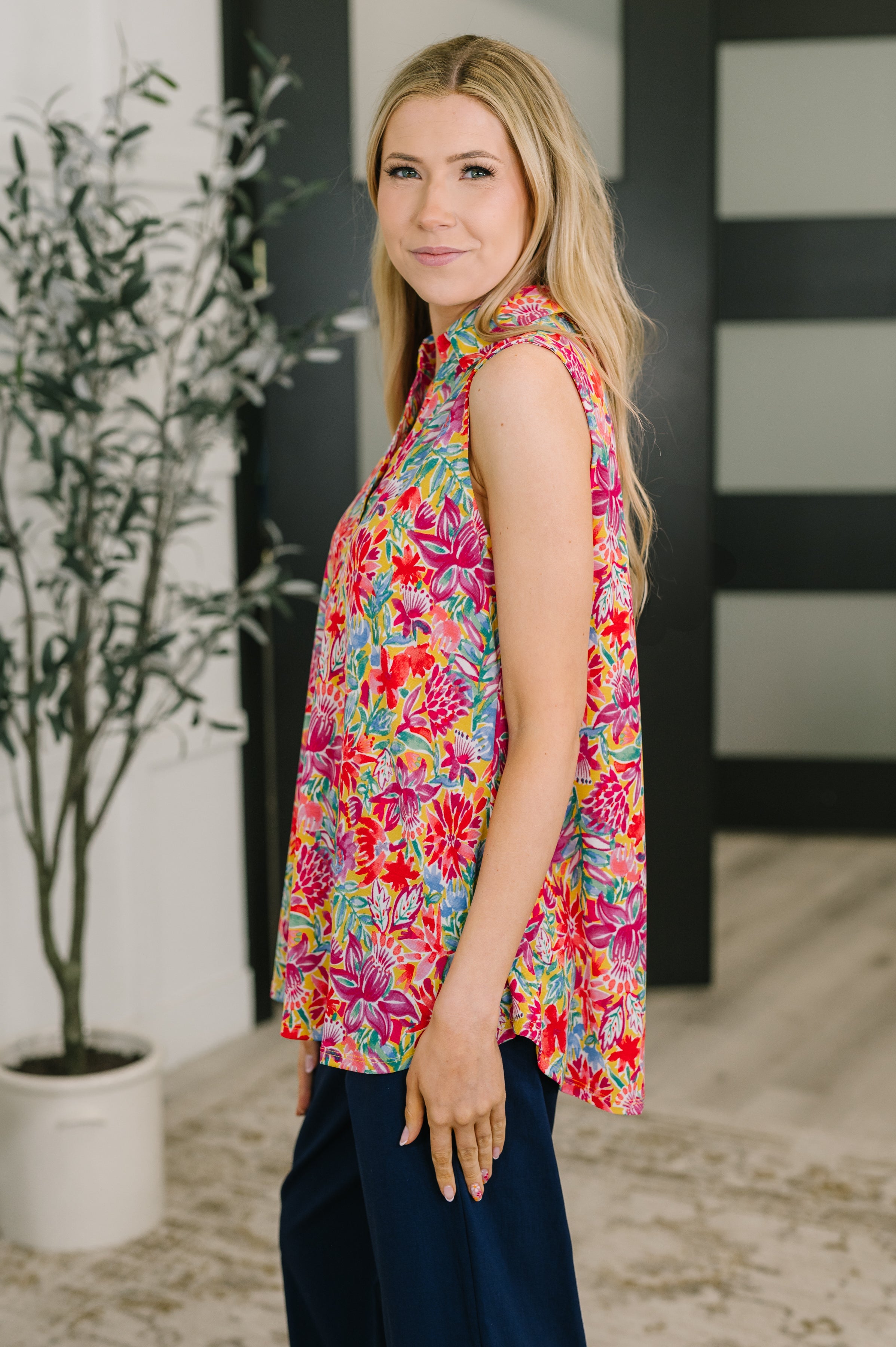 Sea Spray Collared Sleeveless Top in Island Bloom-Womens-Stay Foxy Boutique, Florissant, Missouri
