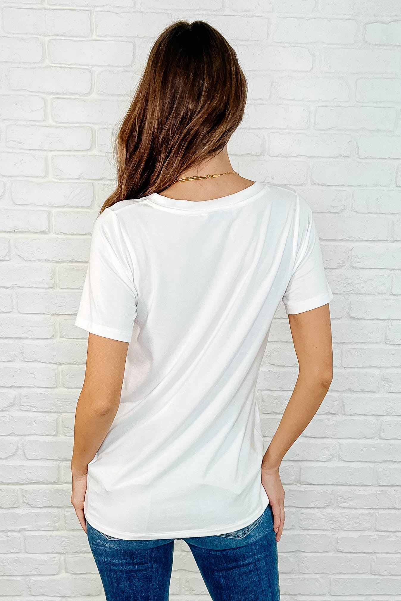 The Every Outfit Basic V-Neck Top in Off White-Womens-Stay Foxy Boutique, Florissant, Missouri