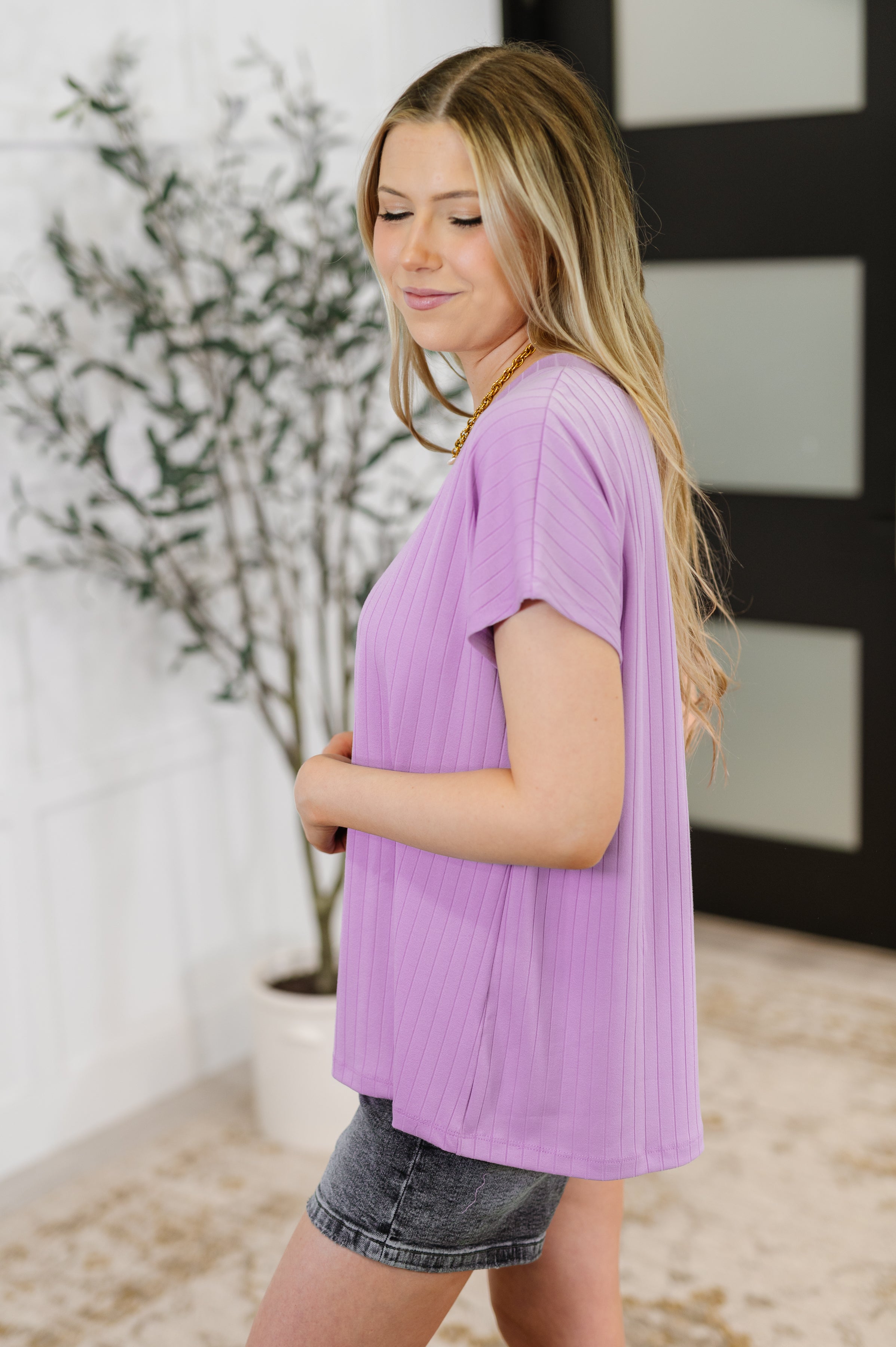 Top Shelf Basic V-Neck Ribbed Tee in Lavender-Womens-Stay Foxy Boutique, Florissant, Missouri