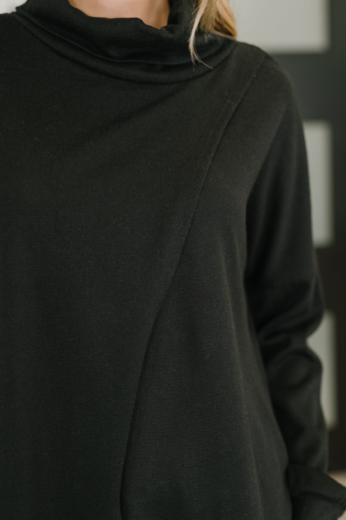 Travel City Scape Turtle Neck Tunic in Black-Womens-Stay Foxy Boutique, Florissant, Missouri