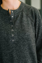 Urban Flux Scooped Hi-Low Long Pullover in Black-Womens-Stay Foxy Boutique, Florissant, Missouri