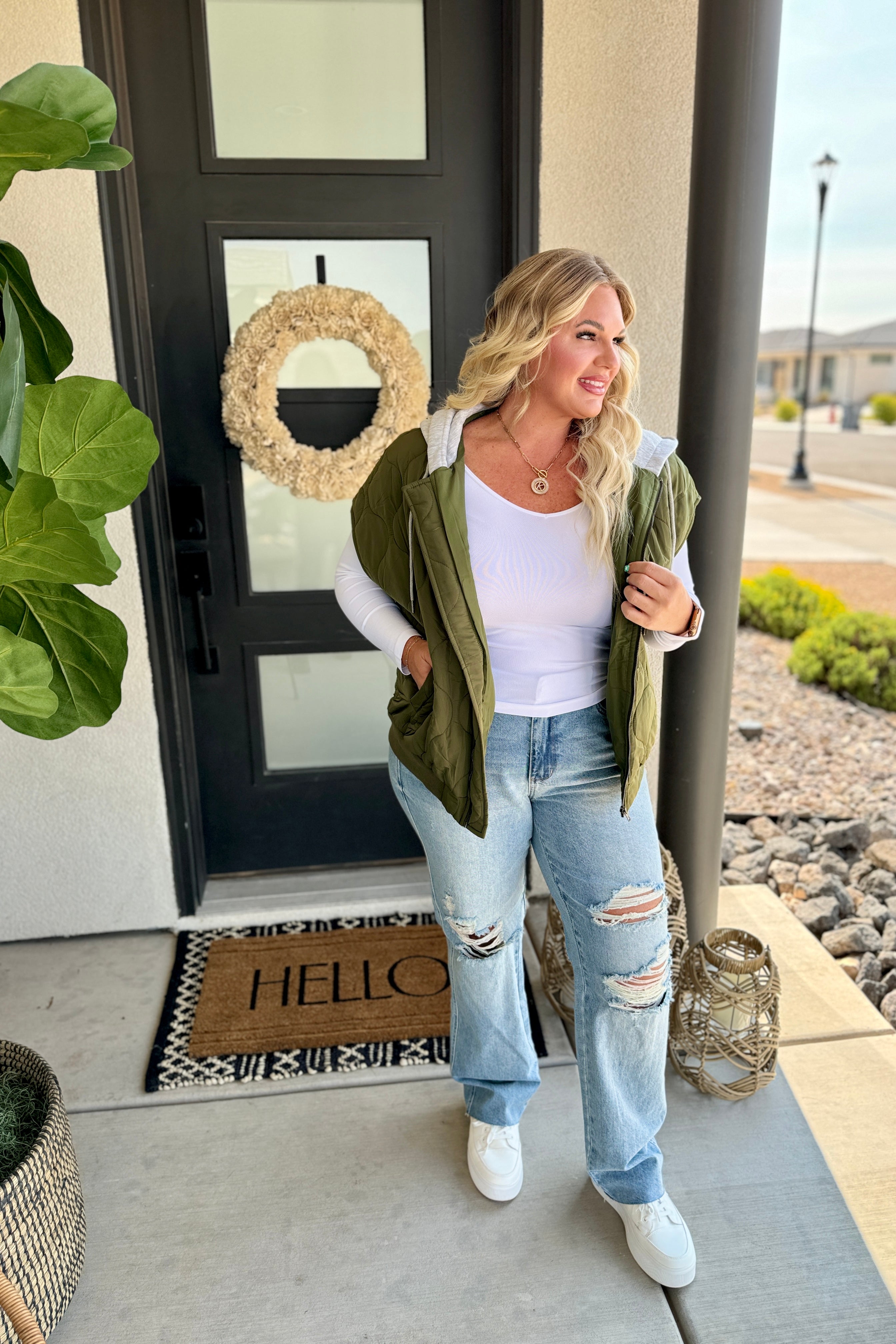 PREORDER: Cheyenne Hooded Puffer Vest in Two Colors-Womens-Stay Foxy Boutique, Florissant, Missouri