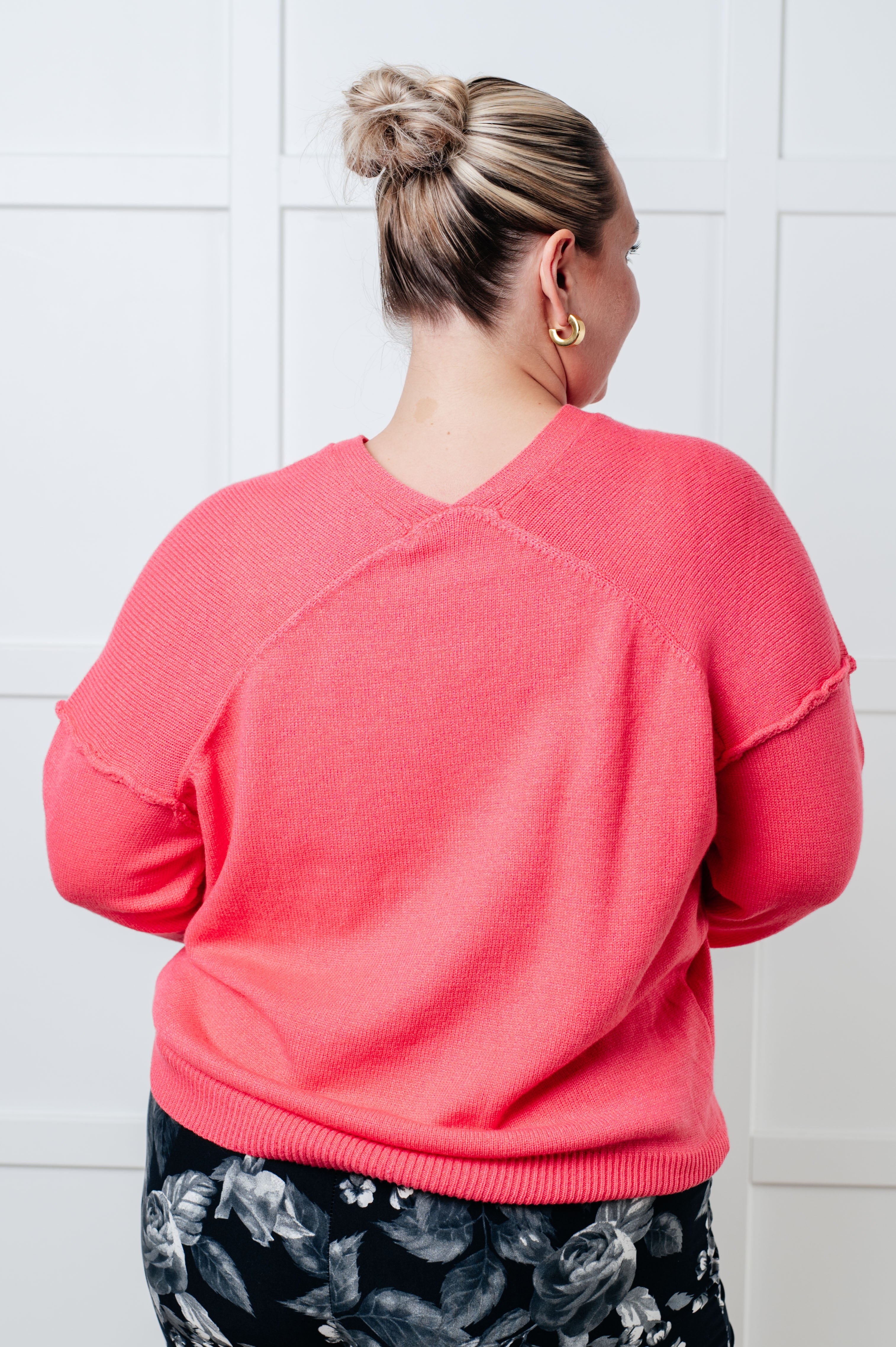 Very Understandable V-Neck Sweater in Pink-Tops-Stay Foxy Boutique, Florissant, Missouri