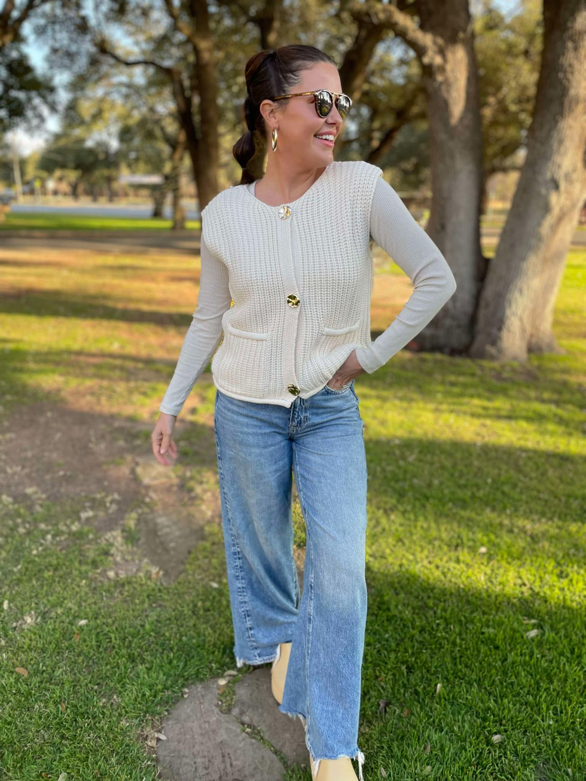 Meet In The Middle Sweater Vest in Two Colors-Womens-Stay Foxy Boutique, Florissant, Missouri