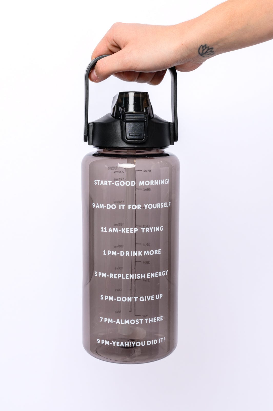 Elevated Water Tracking Bottle in Black-Womens-Stay Foxy Boutique, Florissant, Missouri