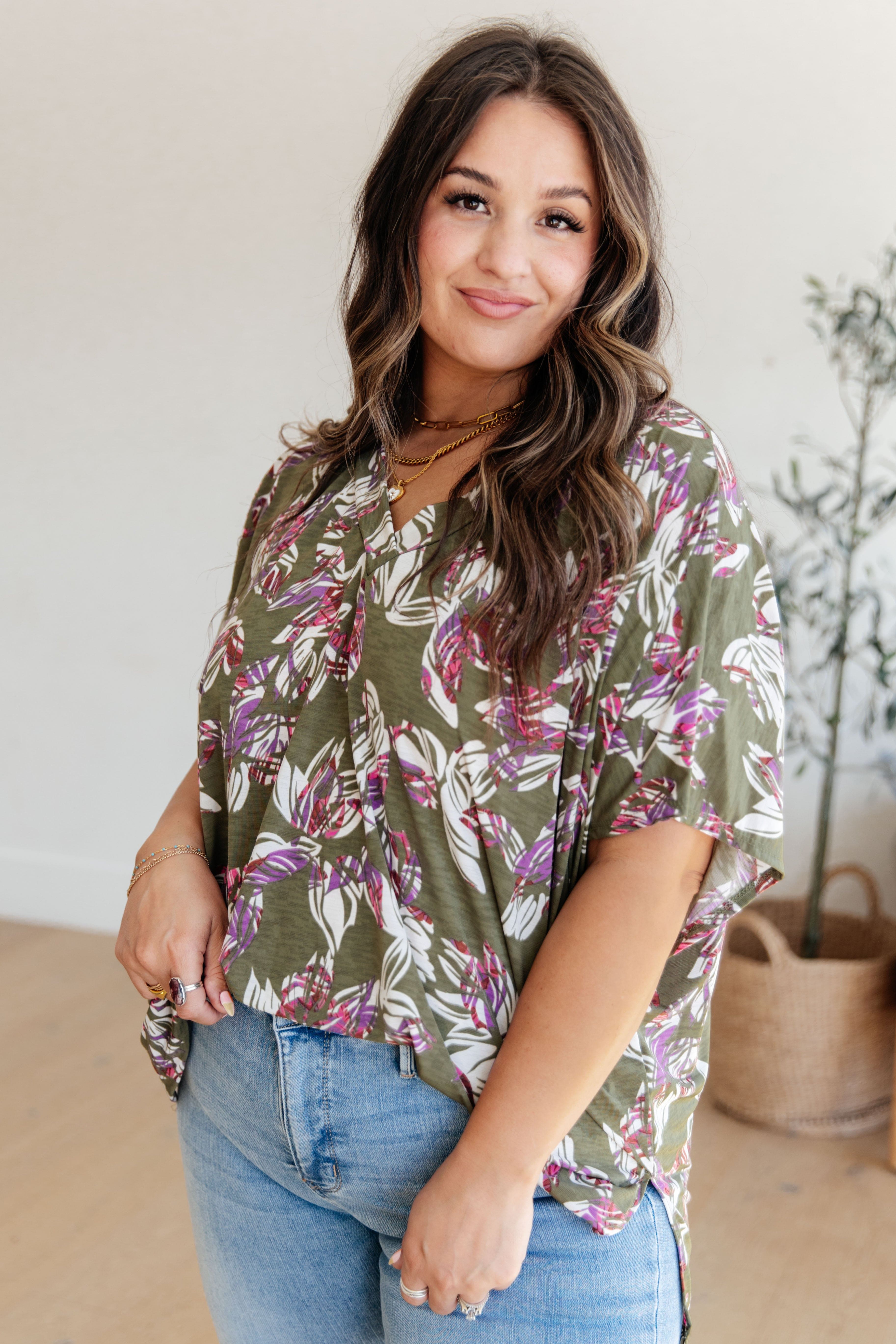 Flower Girl Floral V-Neck Top-Womens-Stay Foxy Boutique, Florissant, Missouri