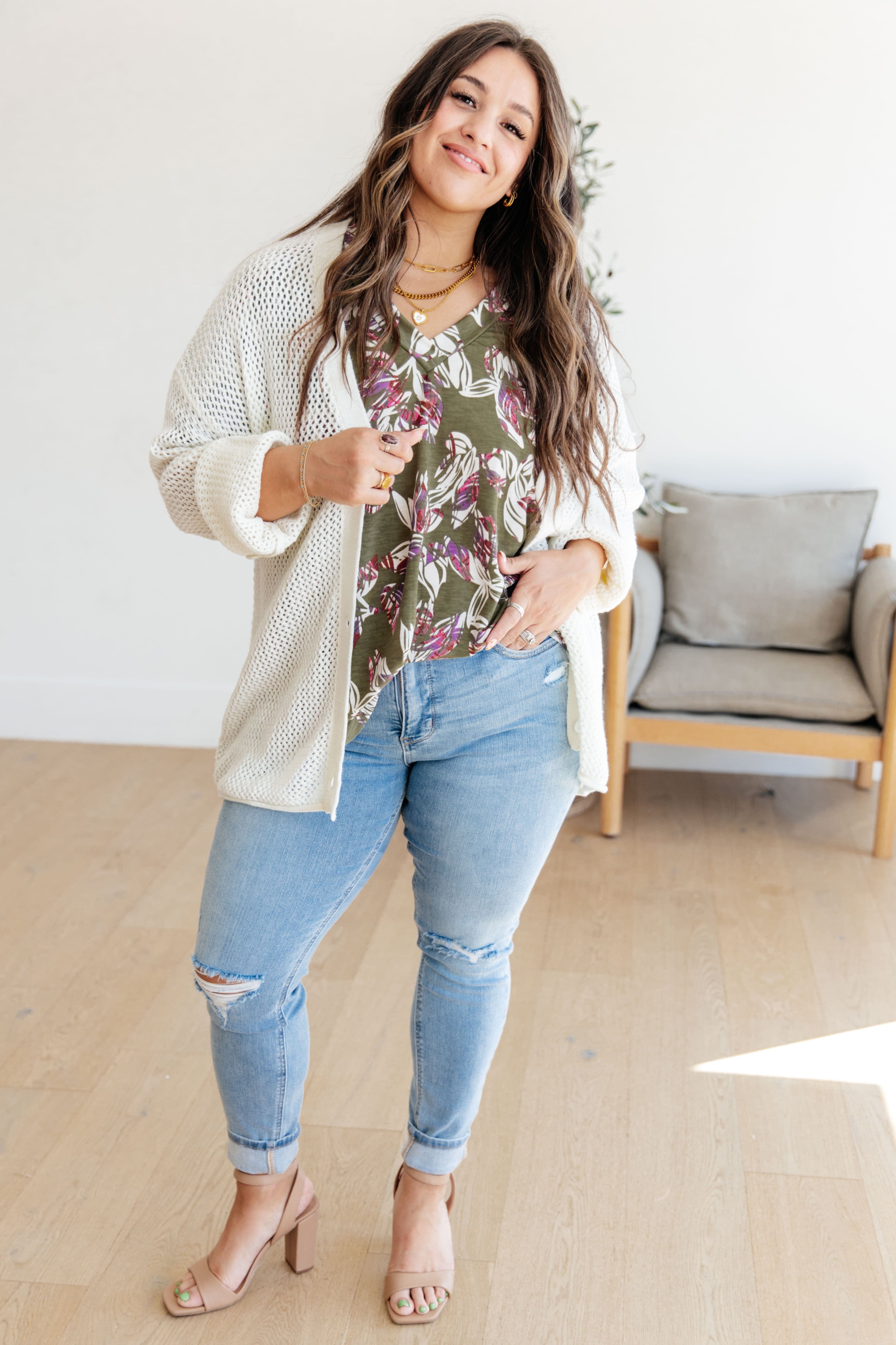 Flower Girl Floral V-Neck Top-Womens-Stay Foxy Boutique, Florissant, Missouri