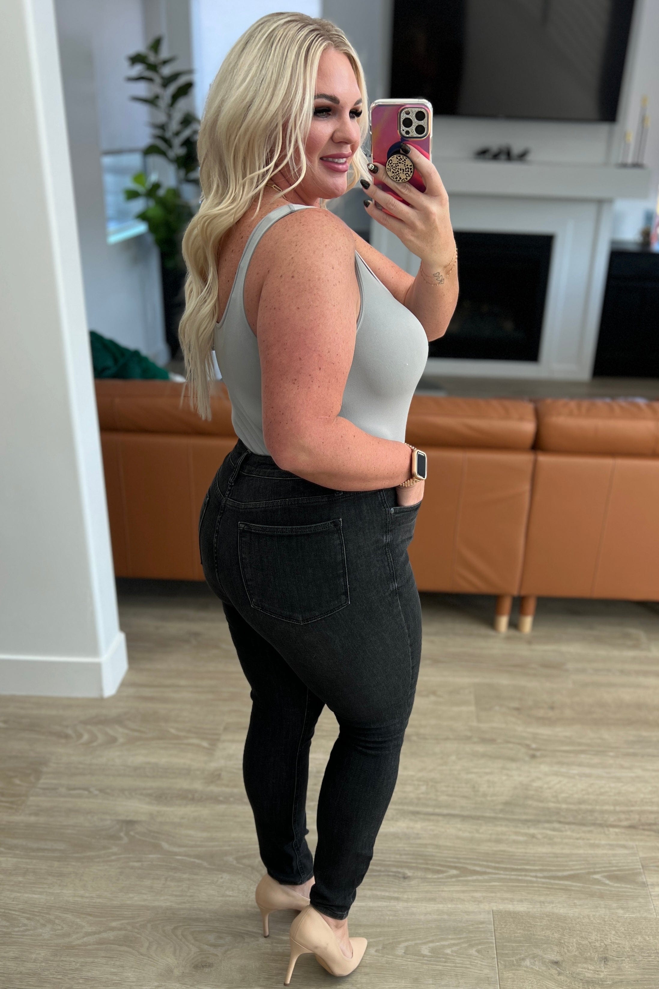 Octavia High Rise Control Top Skinny Jeans in Washed Black-Womens-Stay Foxy Boutique, Florissant, Missouri