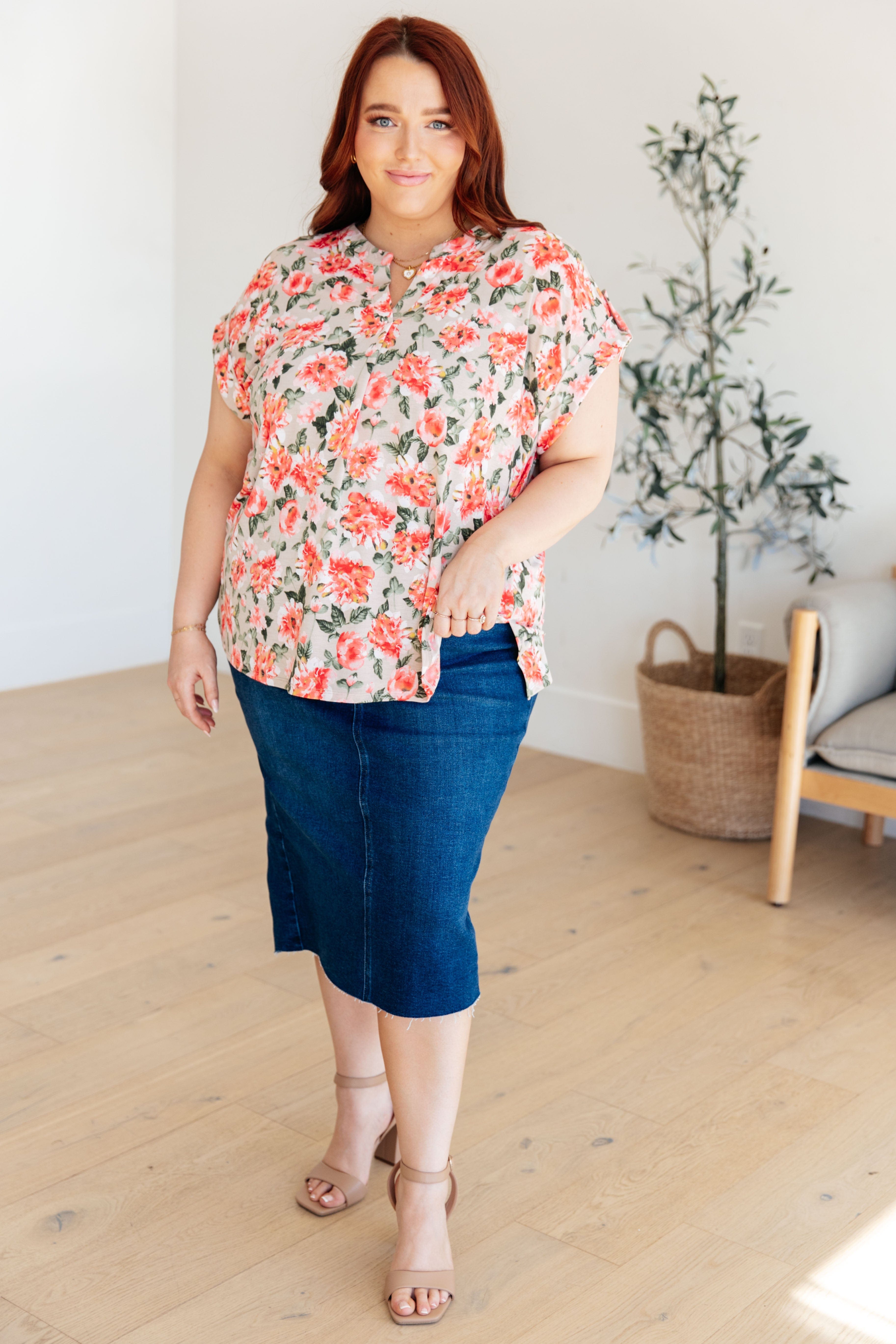 Lizzy Cap Sleeve Top in Coral and Beige Floral-Womens-Stay Foxy Boutique, Florissant, Missouri