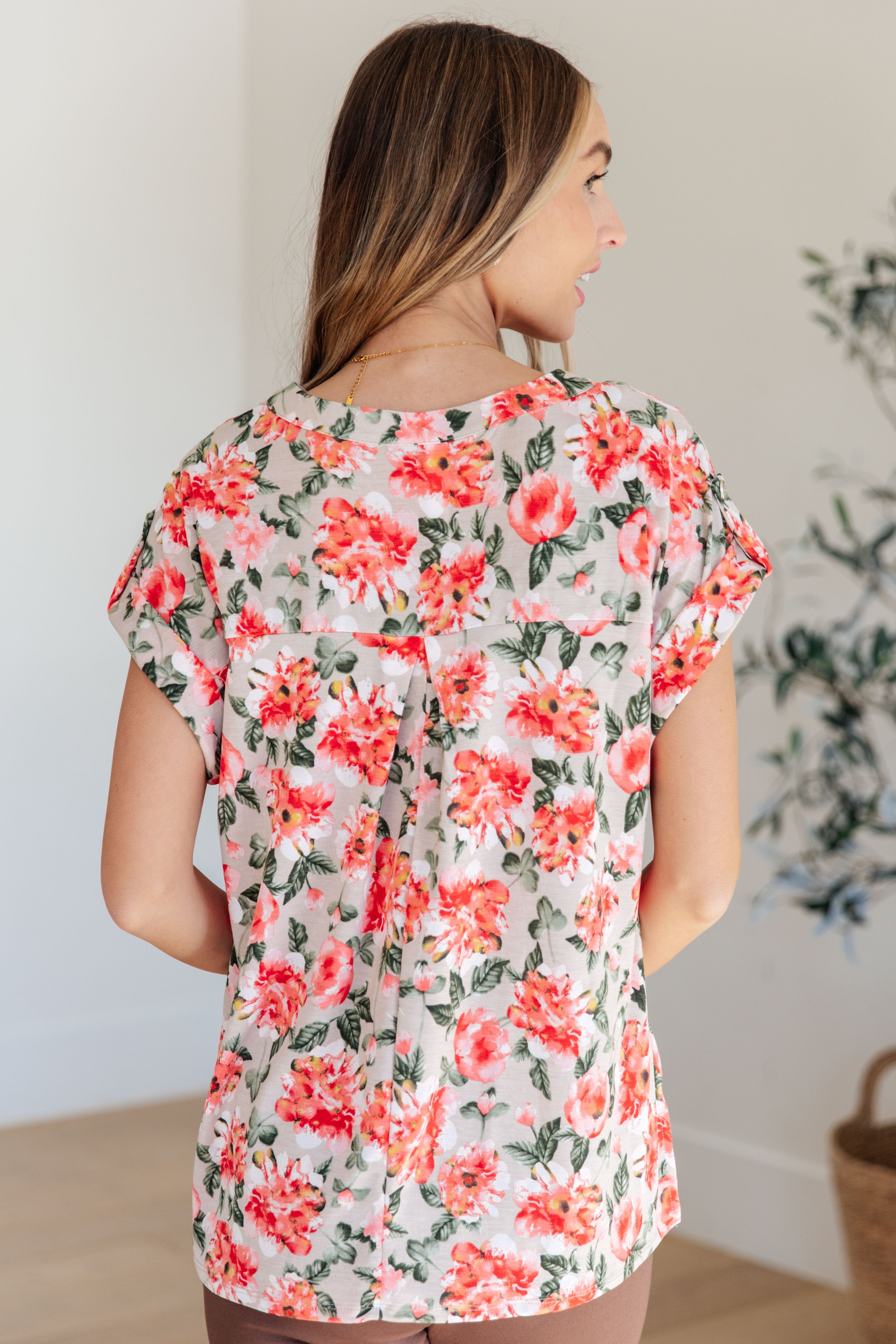 Lizzy Cap Sleeve Top in Coral and Beige Floral-Womens-Stay Foxy Boutique, Florissant, Missouri
