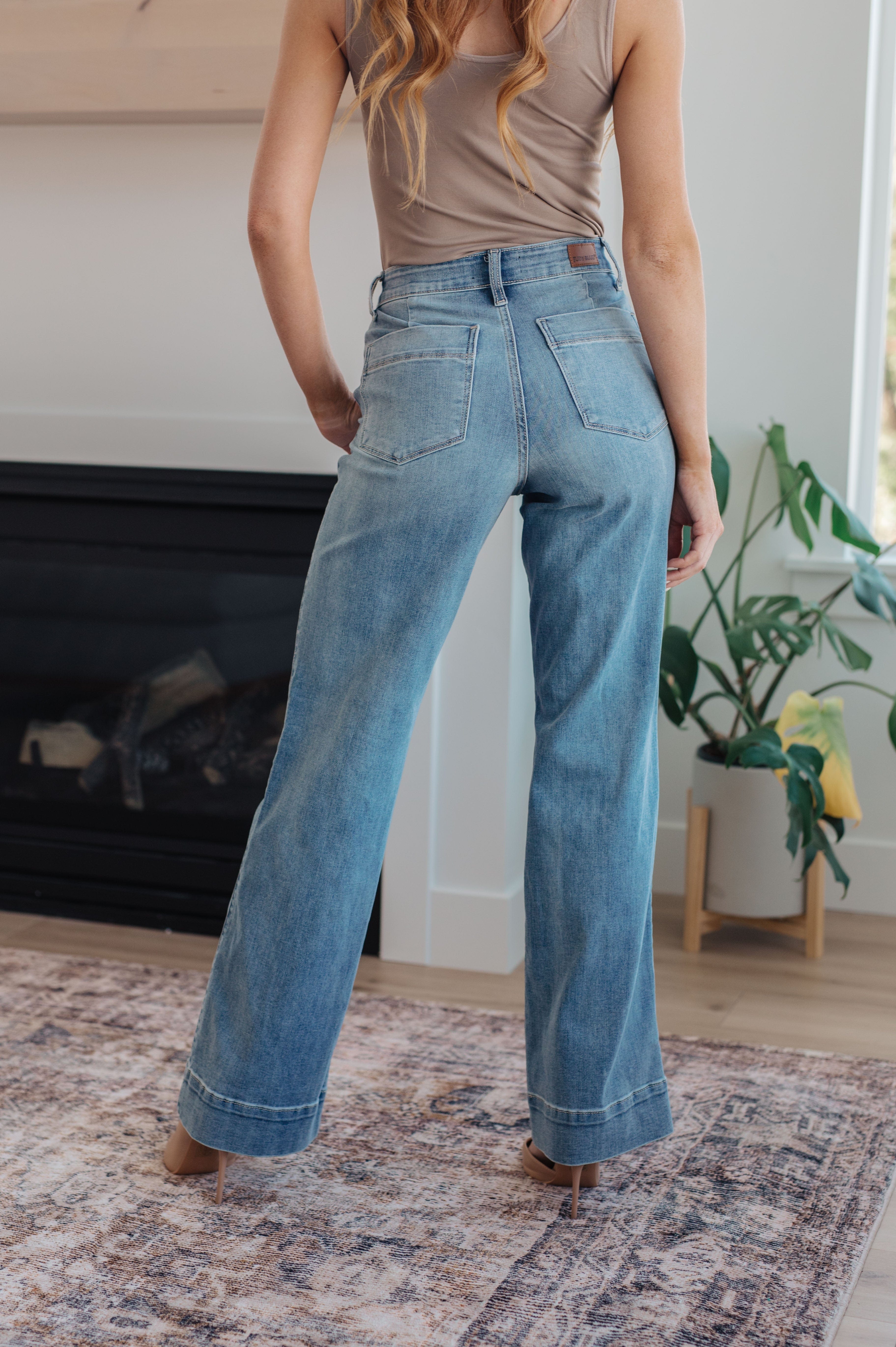 Mindy Mid Rise Wide Leg Jeans-Womens-Stay Foxy Boutique, Florissant, Missouri