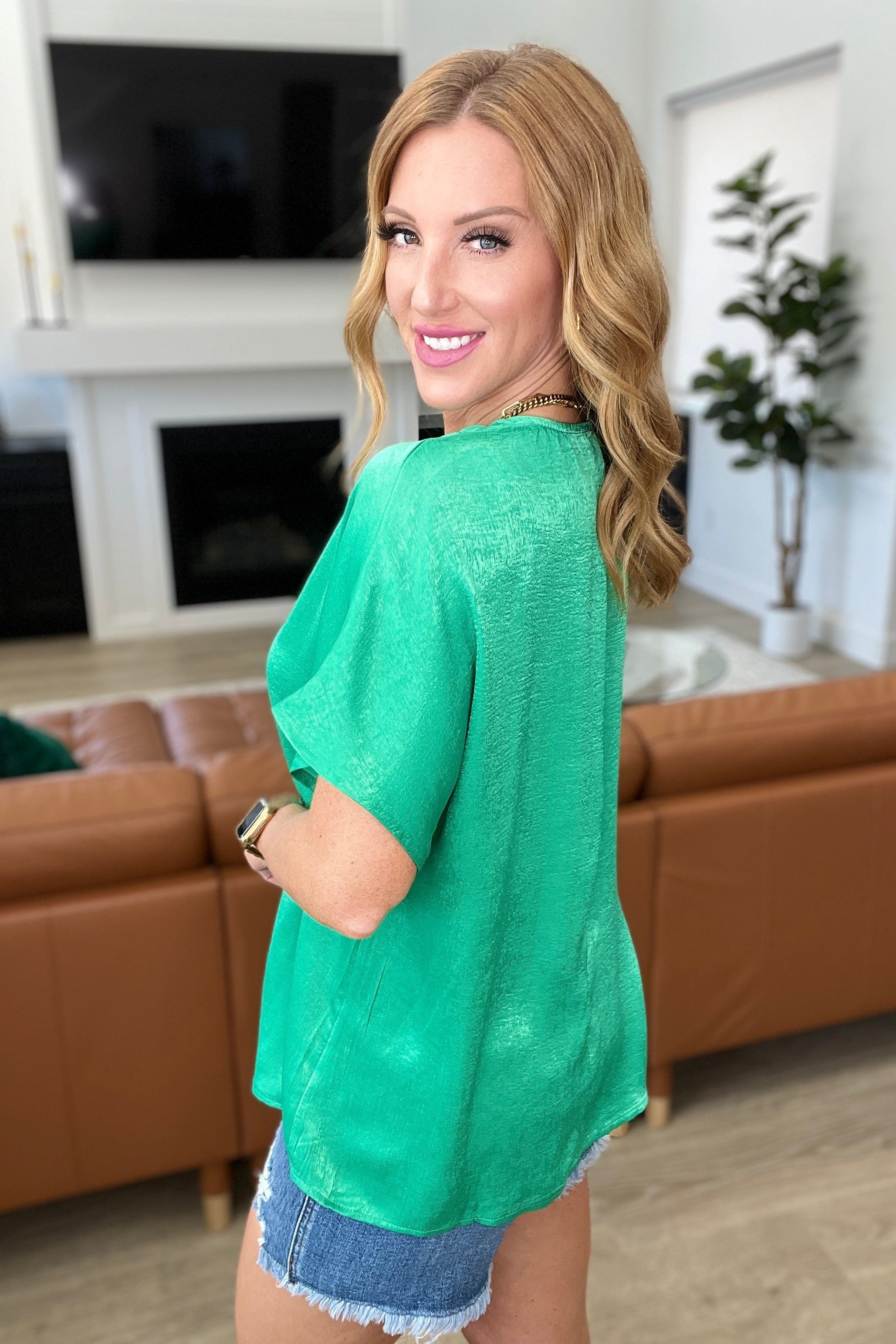 Pleat Front V-Neck Top in Kelly Green-Tops-Stay Foxy Boutique, Florissant, Missouri