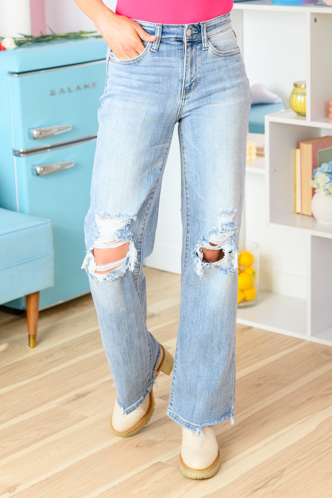 Rose High Rise 90's Straight Jeans in Light Wash-Womens-Stay Foxy Boutique, Florissant, Missouri