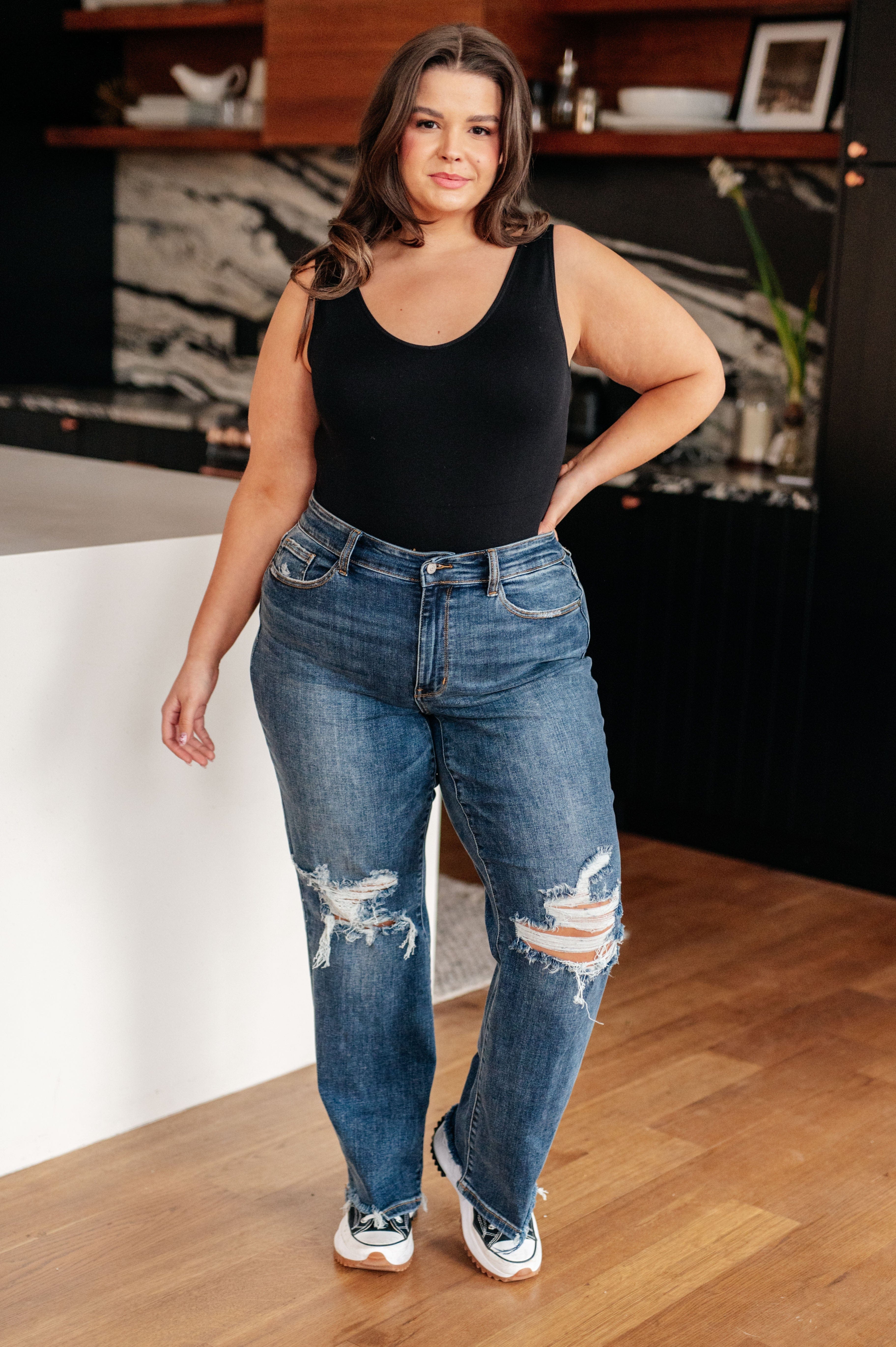 Rose High Rise 90's Straight Jeans in Dark Wash-Womens-Stay Foxy Boutique, Florissant, Missouri
