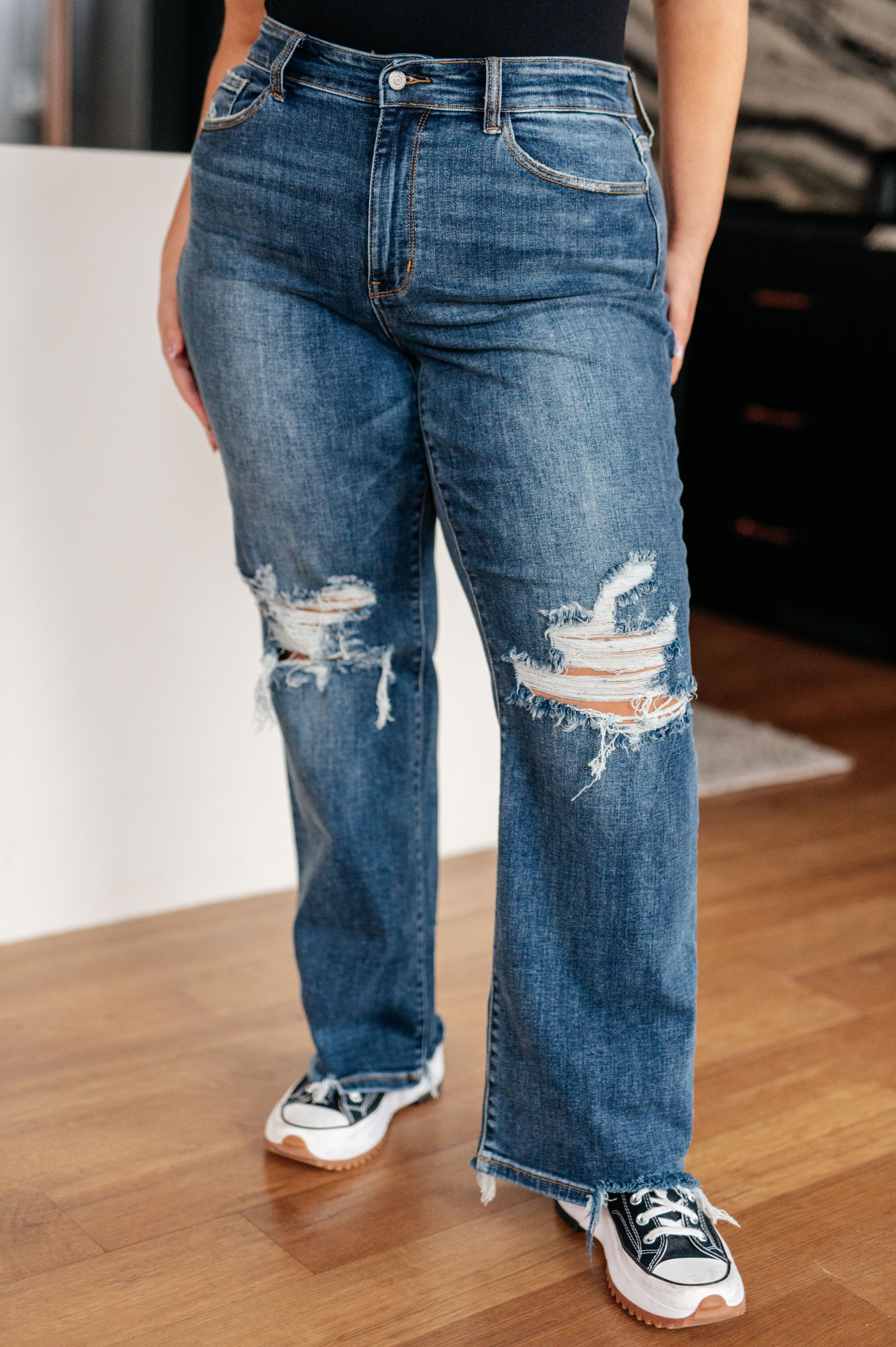 Rose High Rise 90's Straight Jeans in Dark Wash-Womens-Stay Foxy Boutique, Florissant, Missouri