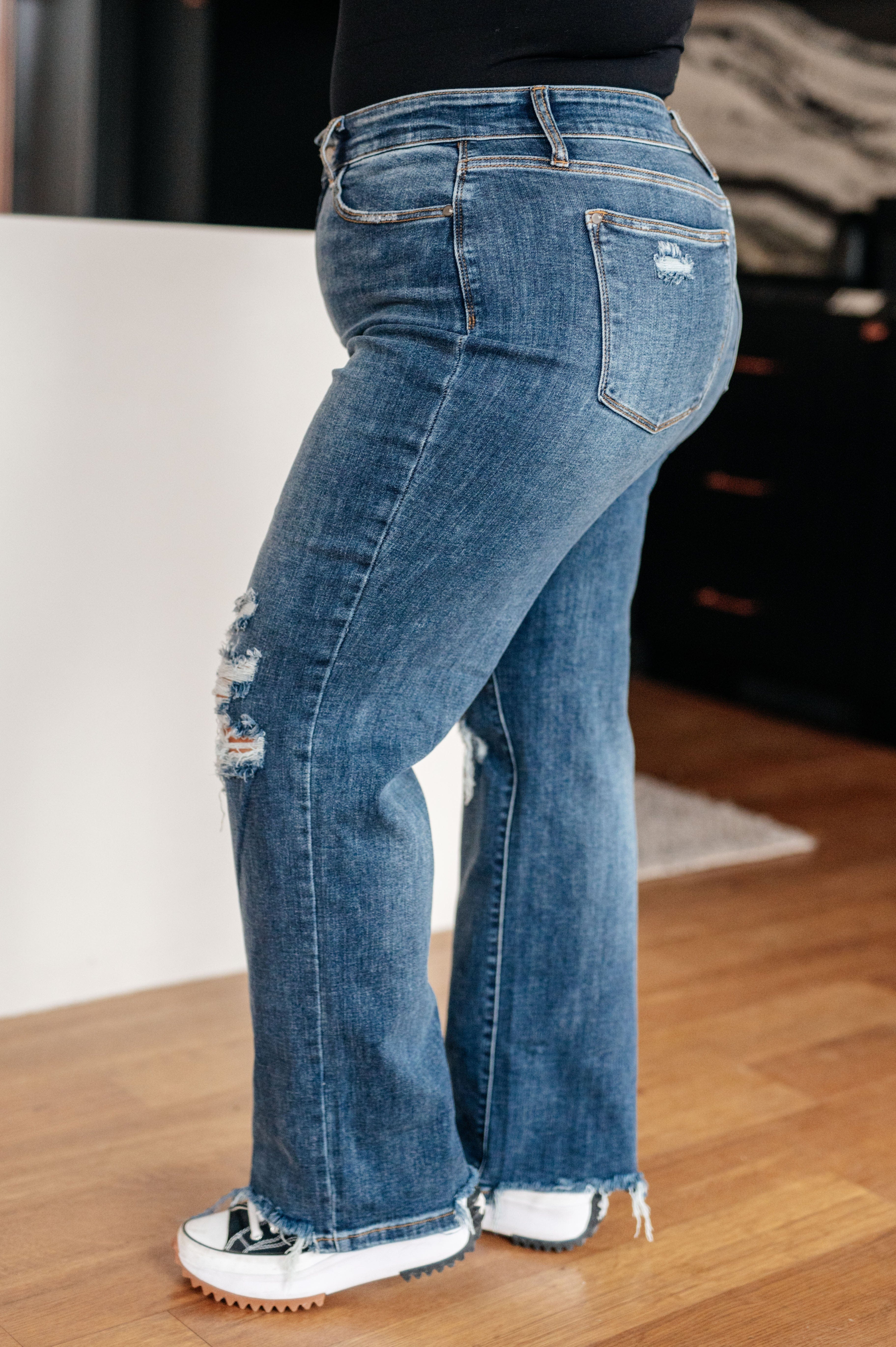 Rose High Rise 90's Straight Jeans in Dark Wash-Womens-Stay Foxy Boutique, Florissant, Missouri