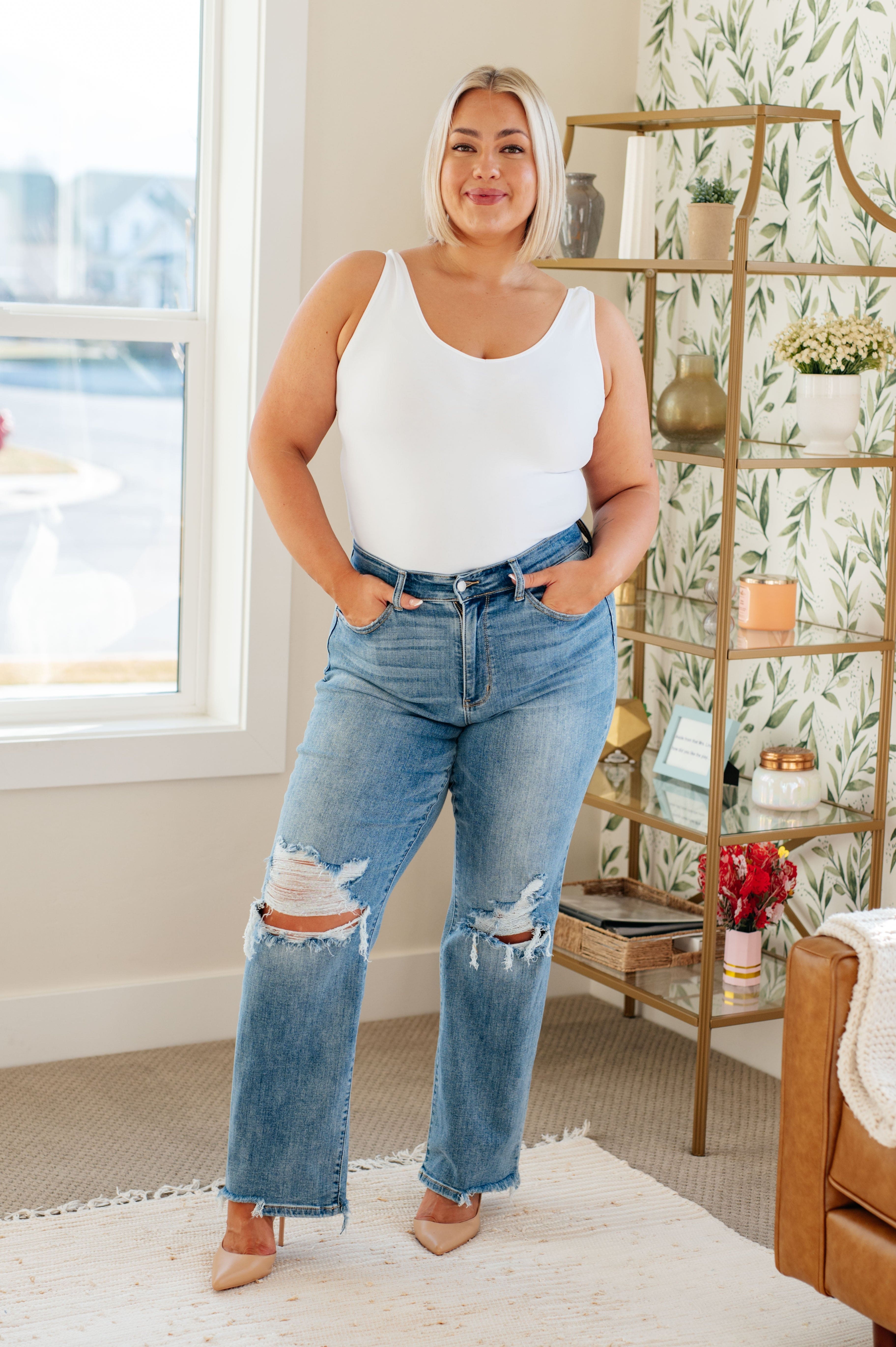 Rose High Rise 90's Straight Jeans in Light Wash-Womens-Stay Foxy Boutique, Florissant, Missouri