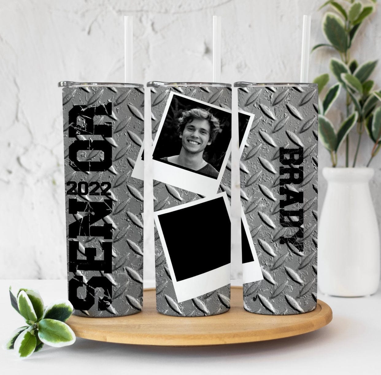 Metal Senior 2022 Tumbler-Stay Foxy Boutique, Florissant, Missouri