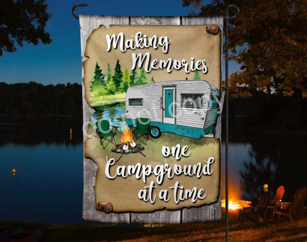 Making Memories Garden Flag-Stay Foxy Boutique, Florissant, Missouri