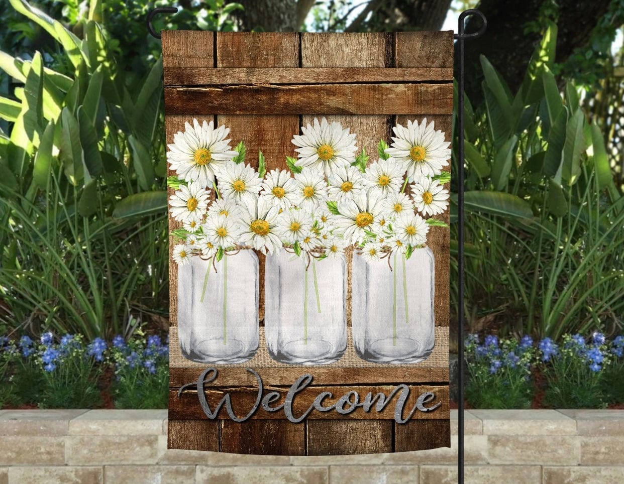 Daisy Welcome Flag-Stay Foxy Boutique, Florissant, Missouri